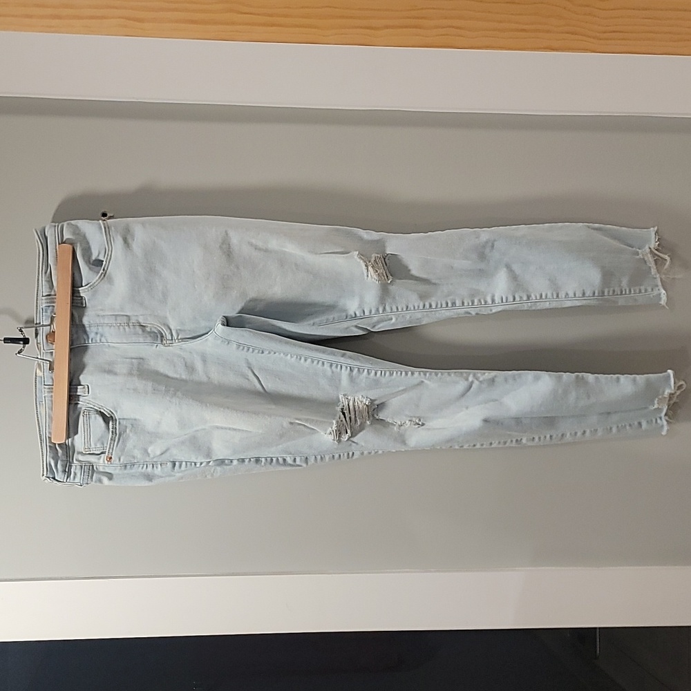 Light blue high rise skinny ripped jeans by Universal Thread